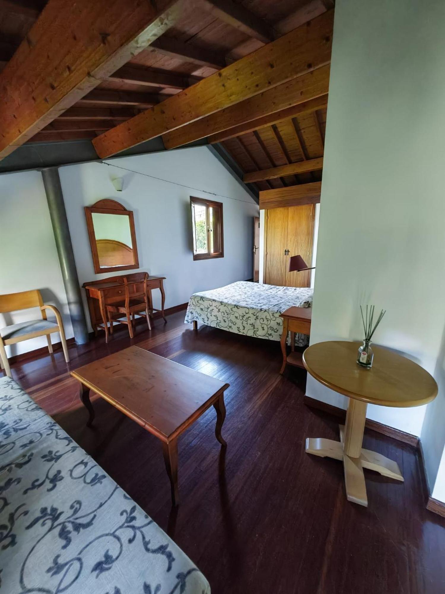 Acea Do Bubal Guest House Os Peares Екстериор снимка