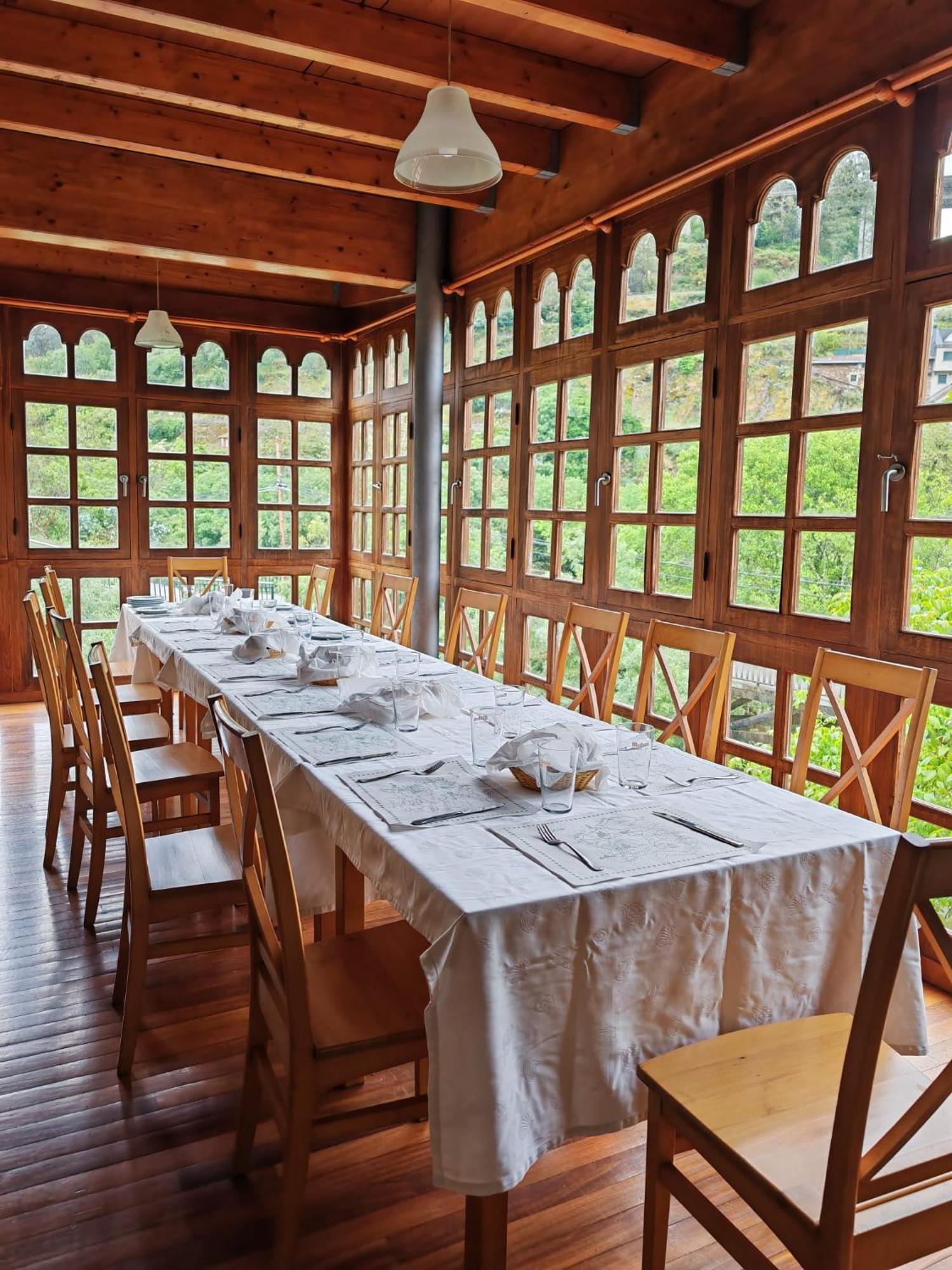 Acea Do Bubal Guest House Os Peares Екстериор снимка