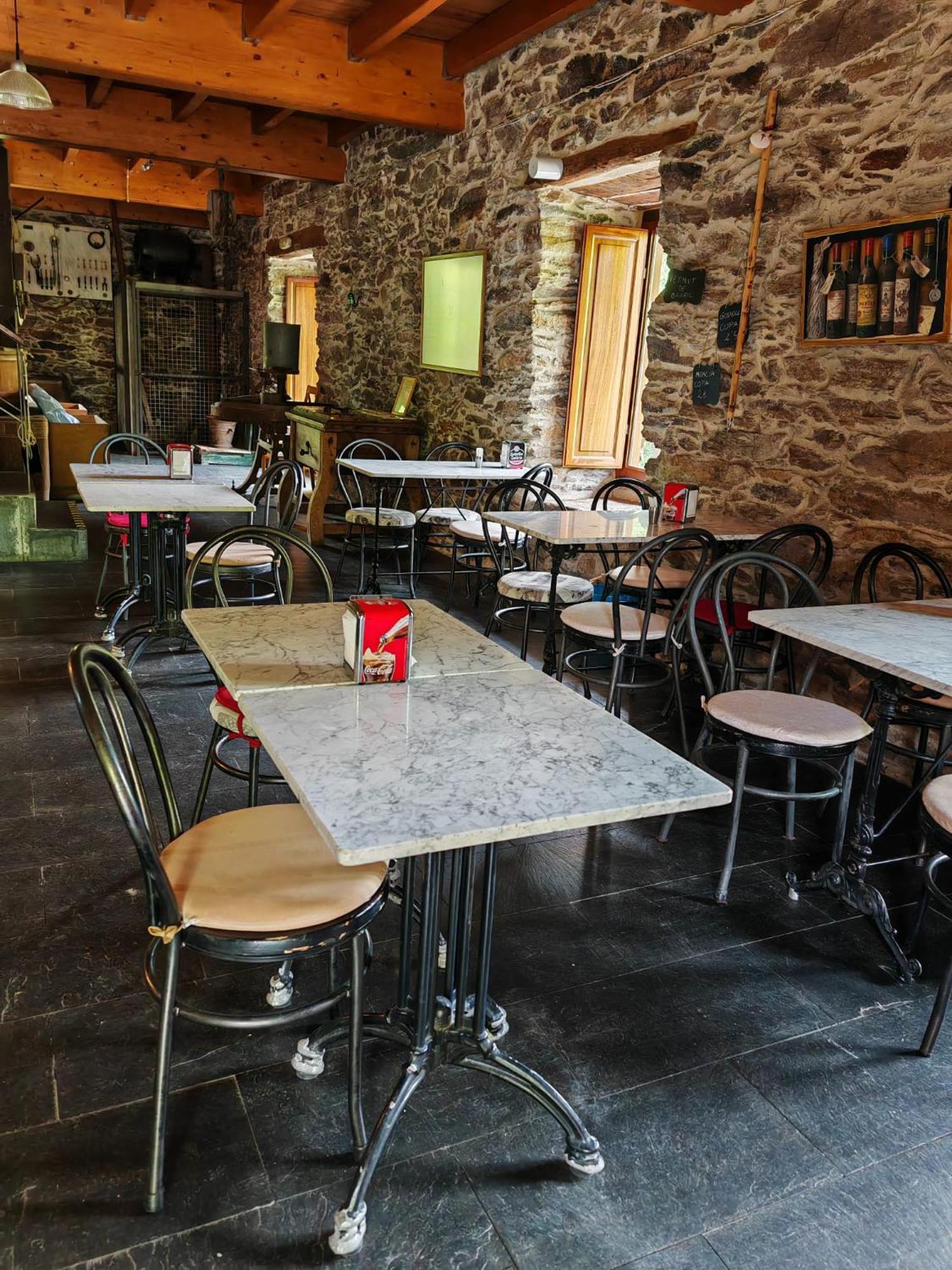 Acea Do Bubal Guest House Os Peares Екстериор снимка